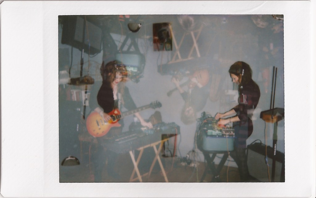 POLAROID_caves_05